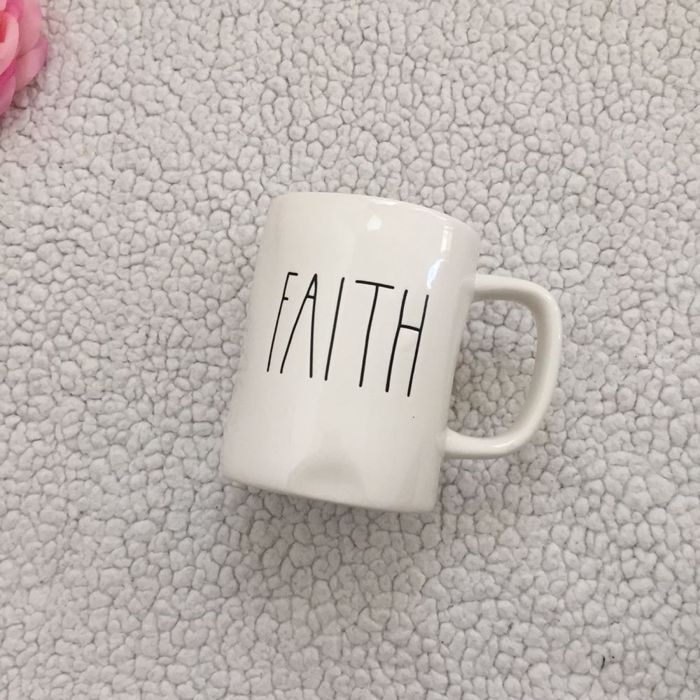 🦄 Rae Dunn FAITH Mug